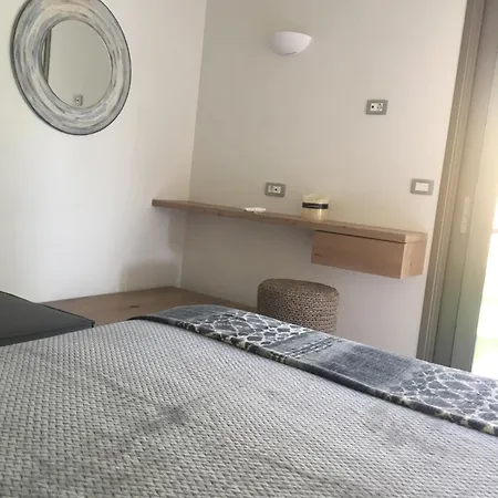 Appartement One Bedroom Next To Makrys Gialos